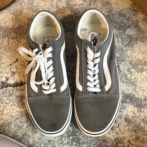 Vans Men's Gray and White Sneakers